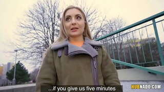 Caty Φιλί στο FakeHub